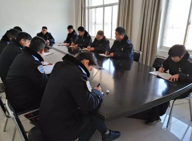 公交集團(tuán)東部公司召開安全生產(chǎn)清單管理工作動員會