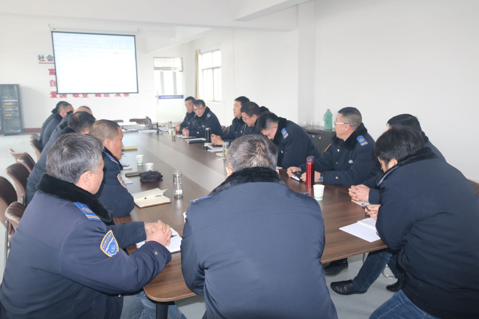 公交集團公交事業(yè)一部對安管人員開展崗位再培訓