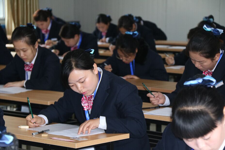 海通快速公交站務員服務技能競賽活動圓滿結(jié)束